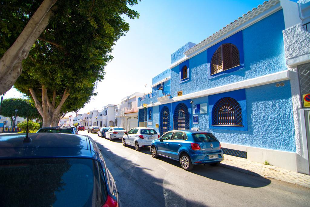 16:9 Los Molinos Suites Almeria Exterior photo