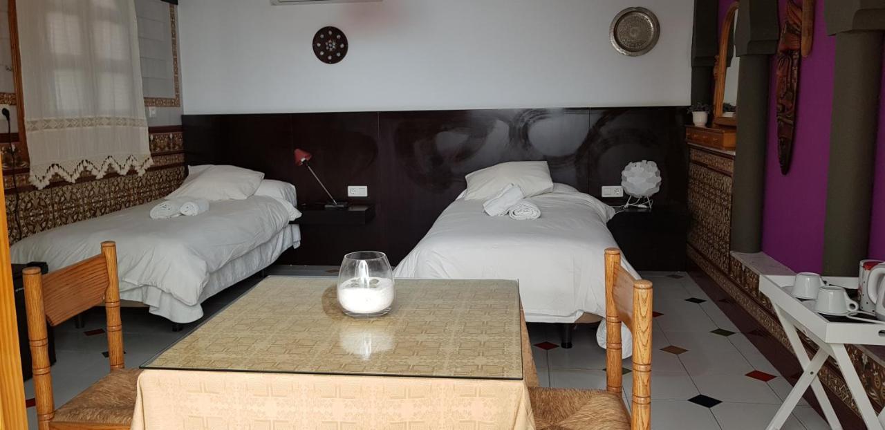 16:9 Los Molinos Suites Almeria Exterior photo