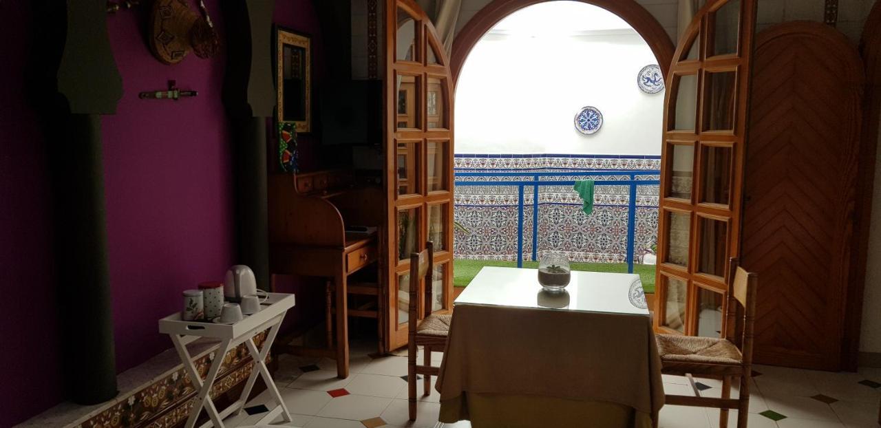 16:9 Los Molinos Suites Almeria Exterior photo